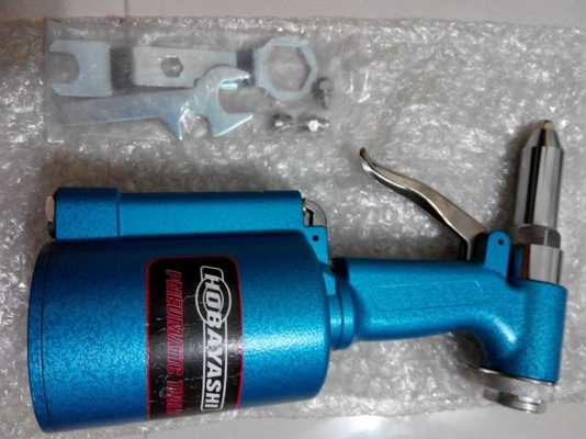 เครื่องยิงรีเวทลม