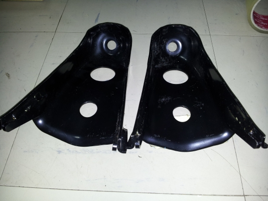 bracket หูโช้คคานแข็ง โตโยต้า Ln แท้ เบิกห้าง หูแหนบหน้าตัดคัสซี