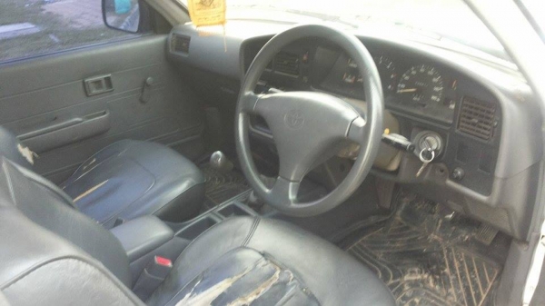 ไมตี้ x 4 ประตู รถบ้านสวยๆครับ ปี 36