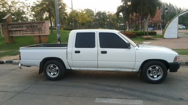 ไมตี้ x 4 ประตู รถบ้านสวยๆครับ ปี 36