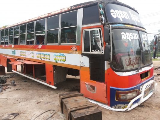 ตัวถังรถเมย์  มีเบาะ มีเครื่องเสียง