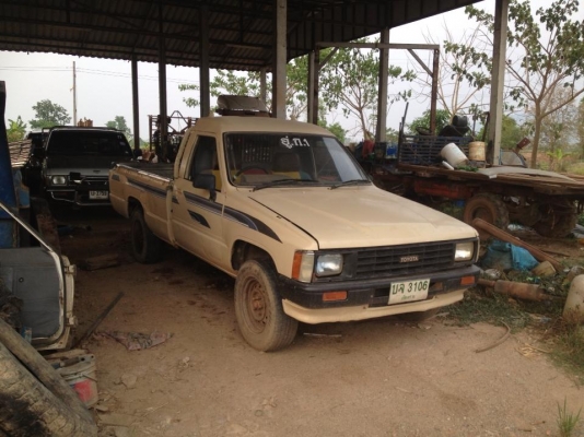 Toyota YN55 สีขาว ปี 28