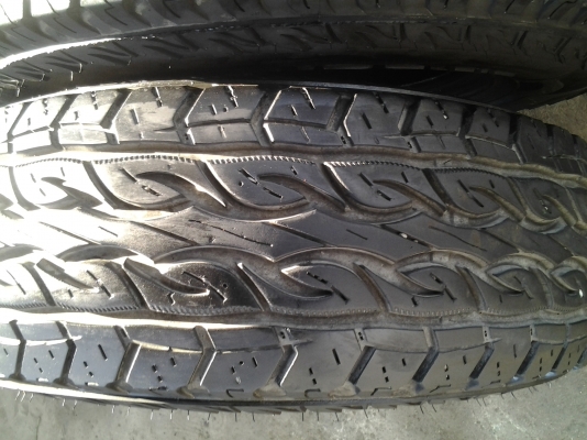 ขายยางสวยๆครับ 30-9.50R15 ปี11 4เส้น ดอกเหมือนใหม่ ขาย 6500 บาท ขายยางสวยๆครับ 30-9.50R15 ปี11 4เส้น ดอกเหมือนใหม่ ขาย 6500 บาท