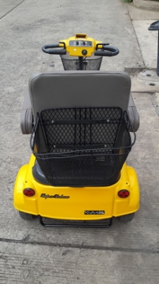 ขายรถไฟฟ้า 3 ล้อ KUBOTA สำหรับคนแก่หรือคนพิการ เพิ่งมาจากญี่ปุ่น