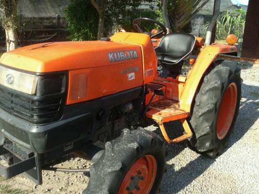 ขายรถไถ KUBOTA L3408 2เพลา สีเดิมๆ นพดล ระยอง 0818618678 ขายรถไถ KUBOTA L3408 2เพลา สีเดิมๆ นพดล ระยอง 0818618678