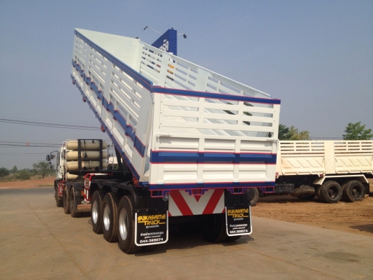 ขายหางเซมิดั้ม 3 เพลา ยาว 9 เมตร กว้าง 2.50 เมตร สูง 1.50 เมตร ต่อใหม่ พร้อมทะเบียน สนใจโทรหรือแวะมาดูได้ครับ ติดต่อ