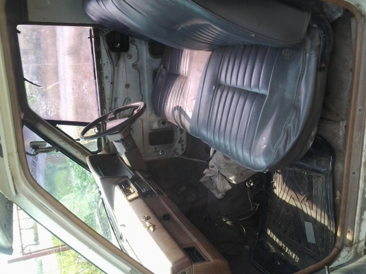 รถ datsun เครื่องเดิม 1600 บินชิน ขับได้ทะเบียนไม่ขาด 35000บาท รถ datsun เครื่องเดิม 1600 บินชิน ขับได้ทะเบียนไม่ขาด 35000บาท