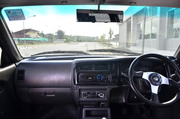 strada 4 ประตู สภาพพร้อมใช้งาน ล็อแม็กเอนไก เครื่องแน่น strada 4 ประตู สภาพพร้อมใช้งาน ล็อแม็กเอนไก เครื่องแน่น