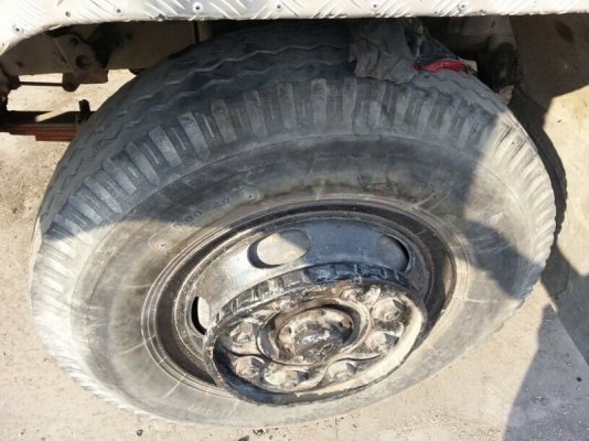 รถมิตซู 6 ล้อ ( ไม่ดั้ม ) 160 แรงม้า. ปี 33 สนใจติดต่อ 081 - 6079515 รถมิตซู 6 ล้อ ( ไม่ดั้ม ) 160 แรงม้า. ปี 33 สนใจติดต่อ 081 - 6079515