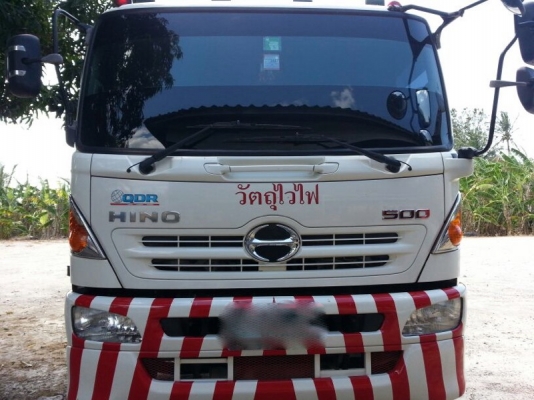 รถฮีโน่ 10 ล้อ บรรทุกน้ำมัน 251 แรงม้า. ปี 55 ( รถวิ่ง 9x,xxx กม. ) สนใจติดต่อ 081 - 6079515 รถฮีโน่ 10 ล้อ บรรทุกน้ำมัน 251 แรงม้า. ปี 55 ( รถวิ่ง 9x,xxx กม. ) สนใจติดต่อ 081 - 6079515