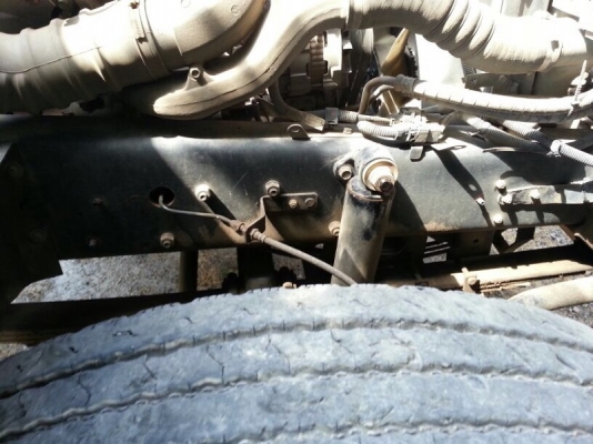 รถฮีโน่ 10 ล้อ บรรทุกน้ำมัน 251 แรงม้า. ปี 55 ( รถวิ่ง 9x,xxx กม. ) สนใจติดต่อ 081 - 6079515 รถฮีโน่ 10 ล้อ บรรทุกน้ำมัน 251 แรงม้า. ปี 55 ( รถวิ่ง 9x,xxx กม. ) สนใจติดต่อ 081 - 6079515