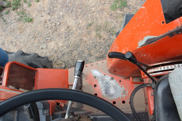 ขายด่วน kubota L1-245 4wd อุปกรณ์ครบพร้อมใช้