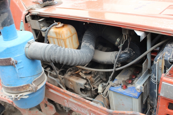 ขายด่วน kubota L1-245 4wd อุปกรณ์ครบพร้อมใช้