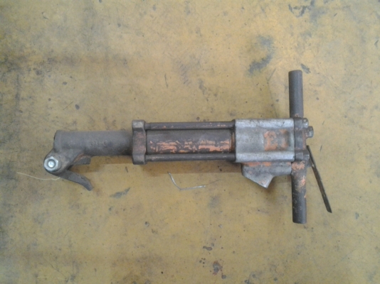 ขายเครื่องแย๊ก พร้อมหัวแย๊ก ระบบเครื่องยนต์เบนซิน ปั่นไฮโดลิค ขาย 28000 บาท