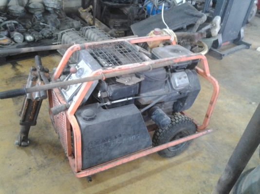 ขายเครื่องแย๊ก พร้อมหัวแย๊ก ระบบเครื่องยนต์เบนซิน ปั่นไฮโดลิค ขาย 28000 บาท