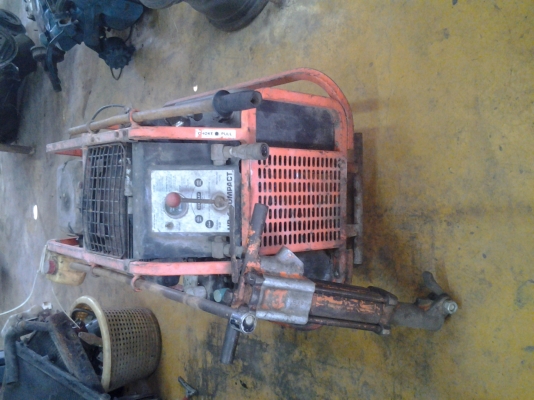 ขายเครื่องแย๊ก พร้อมหัวแย๊ก ระบบเครื่องยนต์เบนซิน ปั่นไฮโดลิค ขาย 28000 บาท