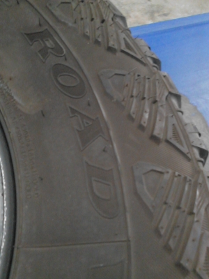 KUMHO ROAD VENTURE ยาง M/T มีชุด 4 เส้น TEL.081-427-3941