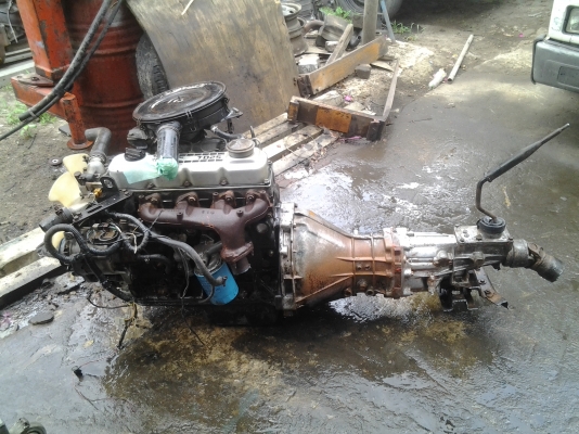 ขายครับเครื่อง TD25 แน่นๆ พร้อมเกียร์มีเอกสาร ให้สำเนาเล่ม สำเนาบัตร สำเนาทะเบียนบ้าน ใบโอน ใบมอบอำนาจ ใบซื้อขาย ขาย 26000 บาท รับประกันเครื่องแน่นครับท้าให้มาลอง