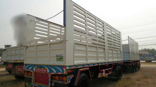 รถอีซูซุ 10 ล้อดั้ม 240 แรงม้า. ปี 38 ( ขายแม่ , ลูก ) สนใจติดต่อ 081 - 6079515 รถอีซูซุ 10 ล้อดั้ม 240 แรงม้า. ปี 38 ( ขายแม่ , ลูก ) สนใจติดต่อ 081 - 6079515