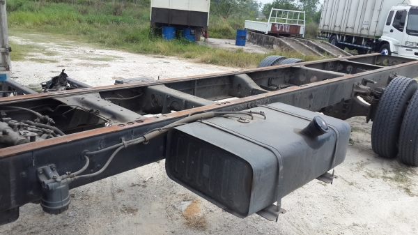 ขาย6ล้อiszu FTR ยาว7.20 m สภาพสวยๆครับ(ลากหัวคลัทซี) ขาย6ล้อiszu FTR ยาว7.20 m สภาพสวยๆครับ(ลากหัวคลัทซี)