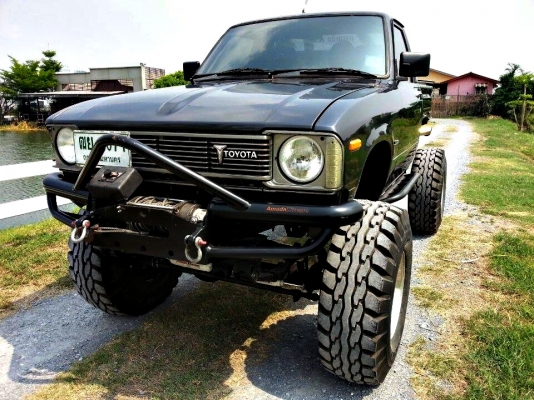 TOYOTA RN 40