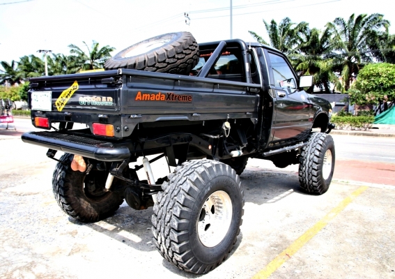 TOYOTA RN 40