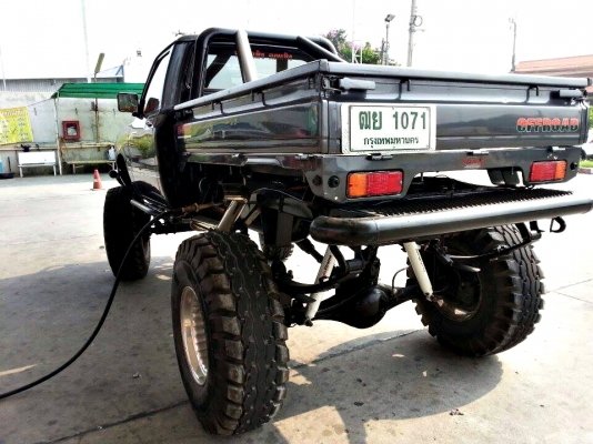 TOYOTA RN 40