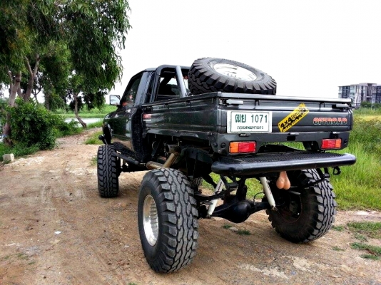 TOYOTA RN 40