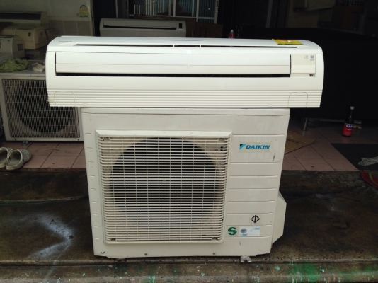**** ขายแอร์ DAIKIN 18000 BTU สภาพสวย ****
