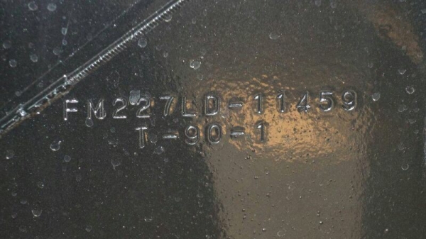 รถฮีโน่ 10 ล้อดั้ม 220 แรงม้า. ปี 33  สนใจติดต่อ 081 - 6079515