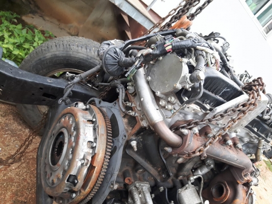 ขายเครื่องรีโว่ 2.4 พร้อมใบคุมเพื่อแจ้งลงเล่ม มีเครื่อง สายไฟ กล่องให้ครบ รับแปลงหน้าวีโก้เป็นรีโว่