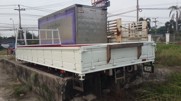 ขายกะบะยาว 5.50 เมตร ใส่ อีซูซุ NQR