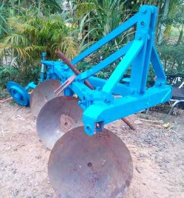 ด่วนๆๆๆ  23,000 บาทครับ....ผาน3รถไถฟอดร์