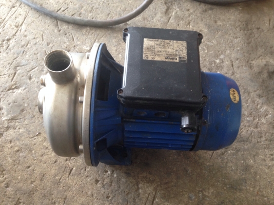 ขายปั้มน้ำหอยโข่งหัวสแตนเลส Ebara 1 HP. ไฟบ้าน 220 V ขนาด 1.5 นิ้ว ออก 1.2 นิ้ว สภาพสวย พร้อมใช้งาน ขายปั้มน้ำหอยโข่งหัวสแตนเลส Ebara 1 HP. ไฟบ้าน 220 V ขนาด 1.5 นิ้ว ออก 1.2 นิ้ว สภาพสวย พร้อมใช้งาน