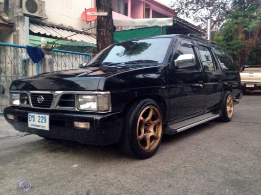 big m van เครื่อง 1jz  ติดแก๊ส lpg