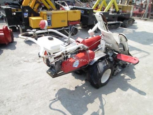 รถเกี่ยวข้าวเดินตาม รหัสสินค้า : 14001678  ยี่ห้อ : MITSUBISHI รุ่น : KB510