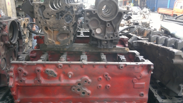 ขายอะไหล่เครื่องยนต์ ดีเซล หลายรุ่น TOYOTA ISUSU NISSAN HINO FUSO