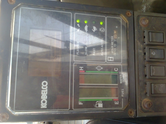 ขายเเล้วเงินสด1020000KOBELCO SK120มาร์คทีมีระบบหัวลายกระเเทกรถนำเข้าเก่าณี่ปุ่นเเท้ไม่เคยใช้งานเมืองไทยเลย