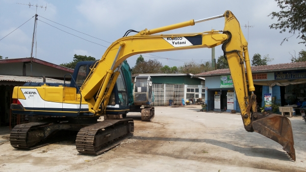 ขายเเล้วเงินสด1020000KOBELCO SK120มาร์คทีมีระบบหัวลายกระเเทกรถนำเข้าเก่าณี่ปุ่นเเท้ไม่เคยใช้งานเมืองไทยเลย