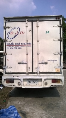 ขาย Mega FC4J 150 Hp.ตู้บรรทุก 5.50 เมตร ปี48 ขาย Mega FC4J 150 Hp.ตู้บรรทุก 5.50 เมตร ปี48