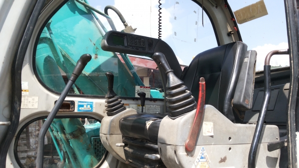 ขายเเล้วเงินสด780000KOBELCO SK100-5มาร์คไฟร์รถนำเข้าเก่าญี่ปุ่นแท้ไม่เคยใช้งานเมืองไทยเลยมีแอร์