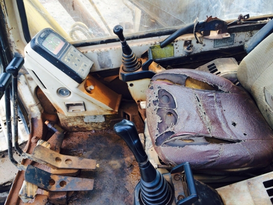 ขายด่วนอะไหล่ 320V1 ทั้งคัน