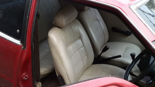 ขาย mitsubishi celeste 55000 บาท มีใครสนมั่งครับ