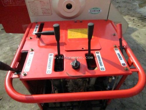 เครื่องนวดข้าว รหัสสินค้า : 14001644  ยี่ห้อ : YANMAR รุ่น : PBT1001D