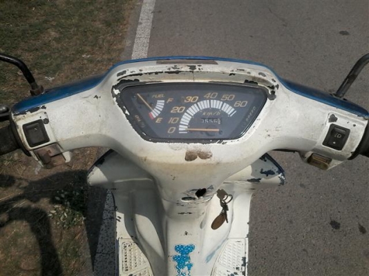 ฝากขาย Dio Af เครื่องพอใช้อะไหร่บางชิ้นมีแตกหักต้องซ่อมขายตามสภาพ ขาย 3900 บาท