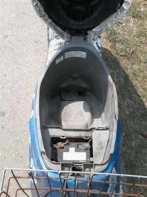 ฝากขาย Dio Af เครื่องพอใช้อะไหร่บางชิ้นมีแตกหักต้องซ่อมขายตามสภาพ ขาย 3900 บาท