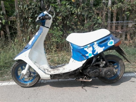 ฝากขาย Dio Af เครื่องพอใช้อะไหร่บางชิ้นมีแตกหักต้องซ่อมขายตามสภาพ ขาย 3900 บาท