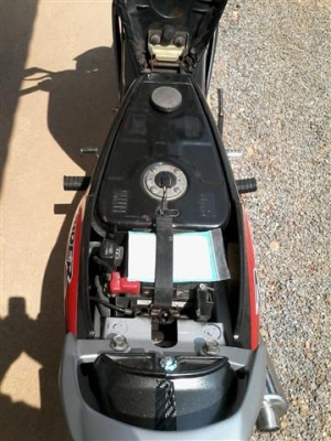 ขาย Raider150 ทะเบียนเต็มพร้อมโอนเจ้าของมือเดียวออกร้านรถปี 49 ขาย 23500 บาท