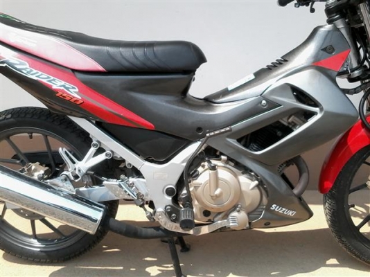 ขาย Raider150 ทะเบียนเต็มพร้อมโอนเจ้าของมือเดียวออกร้านรถปี 49 ขาย 23500 บาท