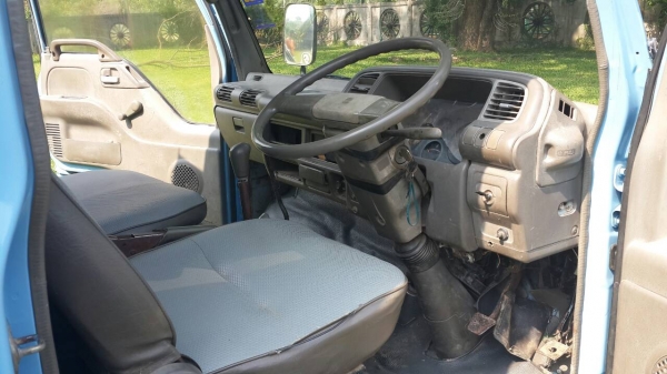 ขายรถ ISUZU NKR 110